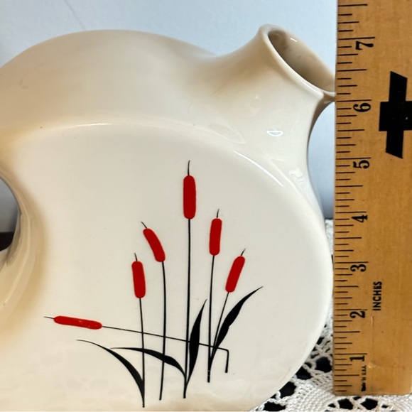 Vintage MCM Universal Pottery Cambridge 1940s Cattails Water Pitcher Oven Proof - Picture 7 of 9